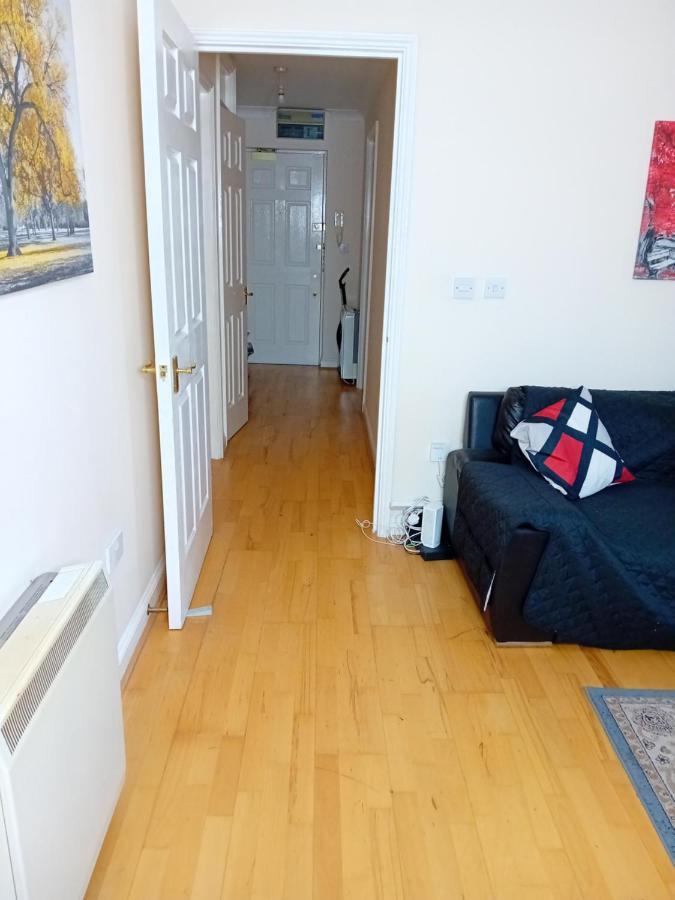 Ensuite Double Room Лондон Екстер'єр фото